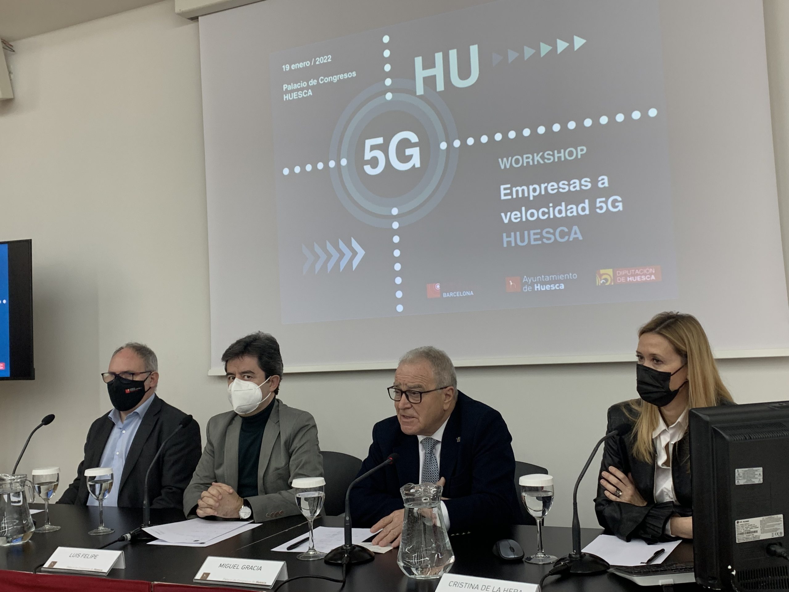 Huesca reúne en una jornada a expertos y responsables empresariales para analizar la importancia del 5G para la provincia