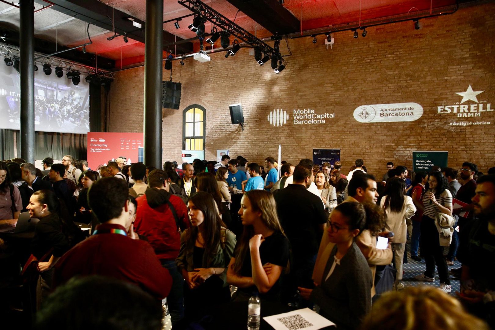 MWCapital connecta 350 estudiants internacionals amb una vintena d’empreses tecnològiques líders en la 4a edició de l’IT.nerary Day 